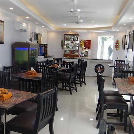 Hotel Angel Residency Greater Noida Esterno foto